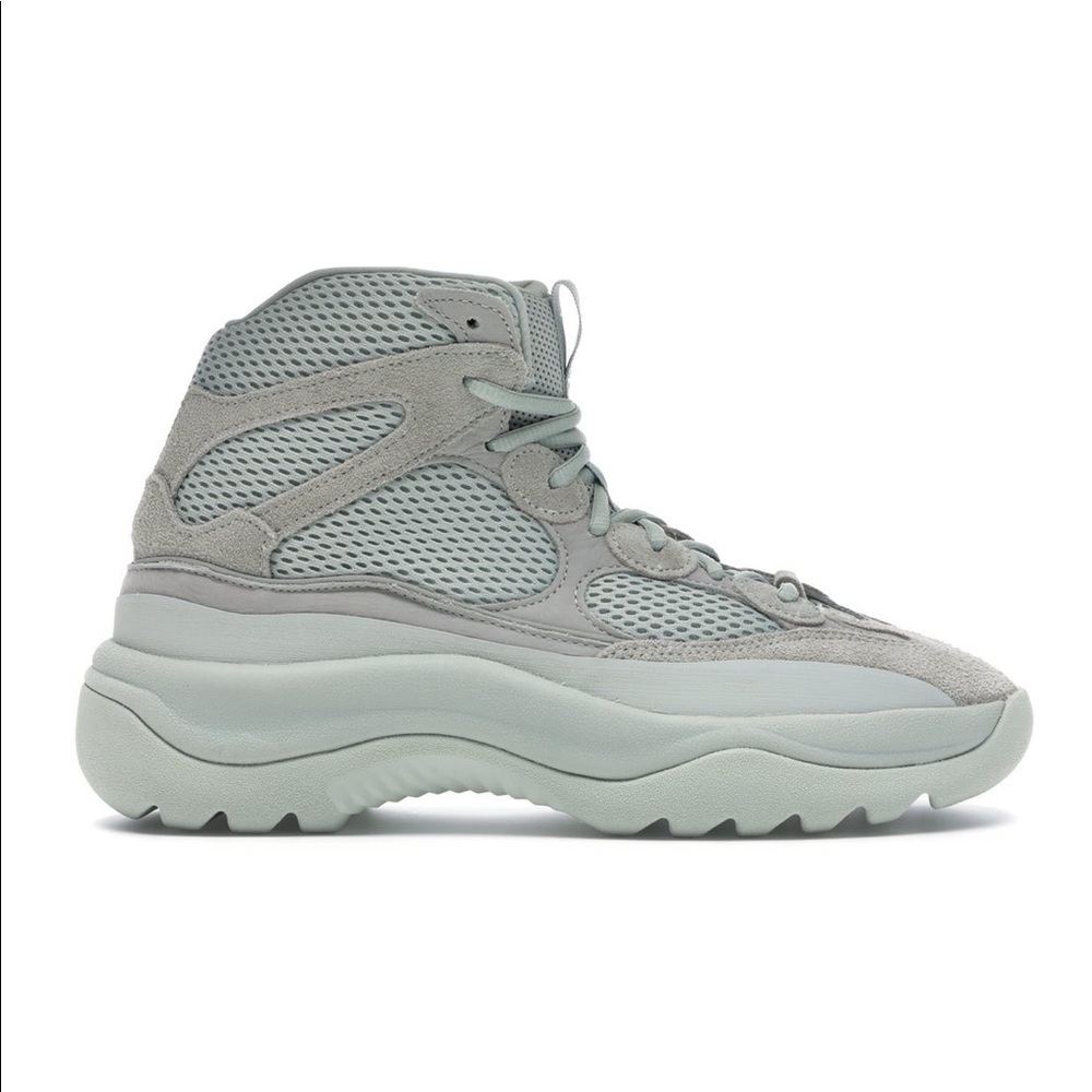 YEEZY DSRT BOOT SALT SZ6